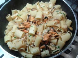 Fam Gentile 20dic14a Pasta con cozze e fagioli